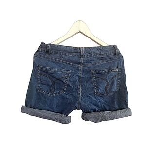 Calvin Klein Cropped Shorts